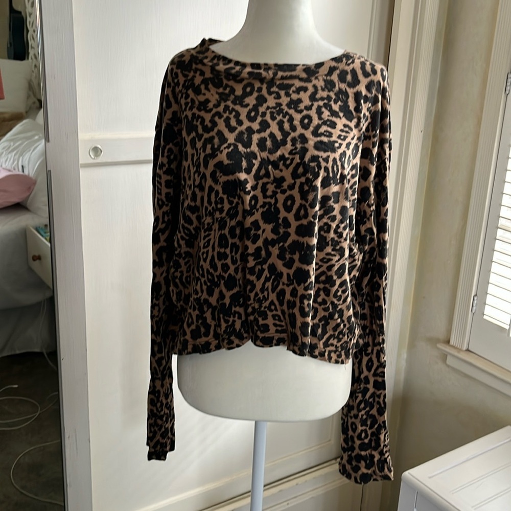 LNA Leopard long sleeve tee